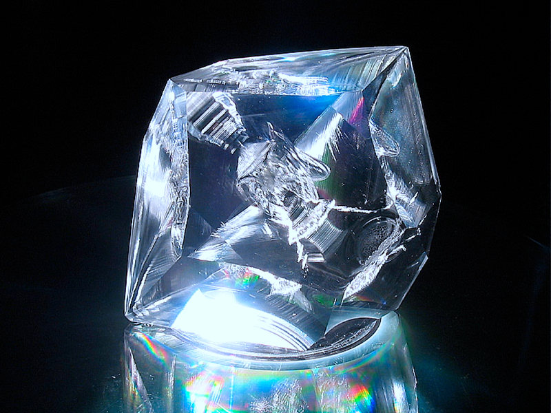 突破線寬調(diào)控瓶頸！LBO晶體如何塑造光參量振蕩器的未來(lái)？