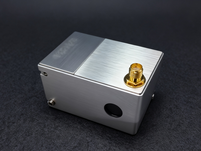 聲光偏轉(zhuǎn)器技術(shù)綜述：原理、性能與應(yīng)用